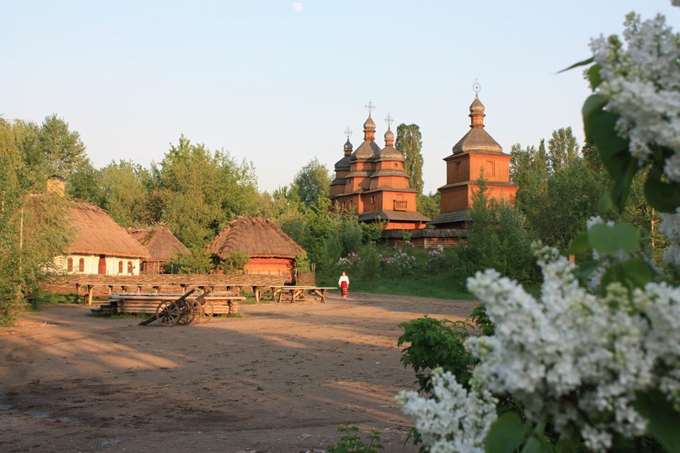Мамаєва Слобода - фото 1